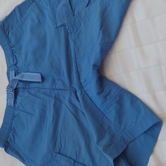 Lands End Blue Cargos Style Shorts Size Medium - Picture 7 of 12